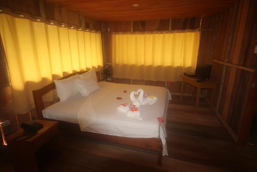 Amazon Rainforest Lodge Padre Cocha Exterior foto